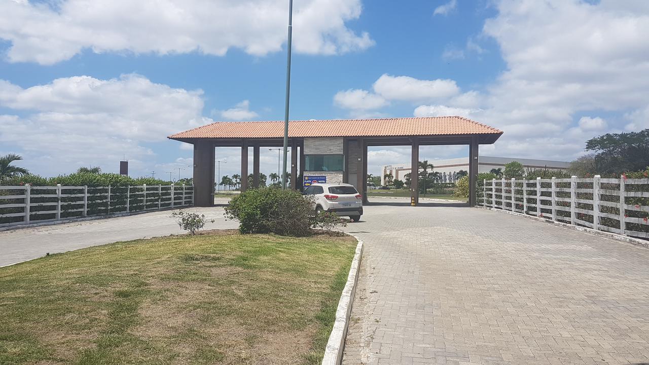 Flat no Canarius Residence - Gravatá Exterior foto